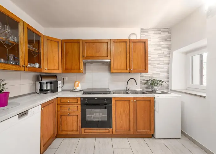 Casa Nadia By Briskva