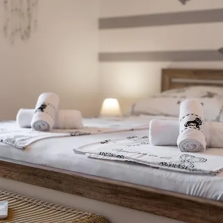 Hébergement de vacances Casa Nadia By Briskva *